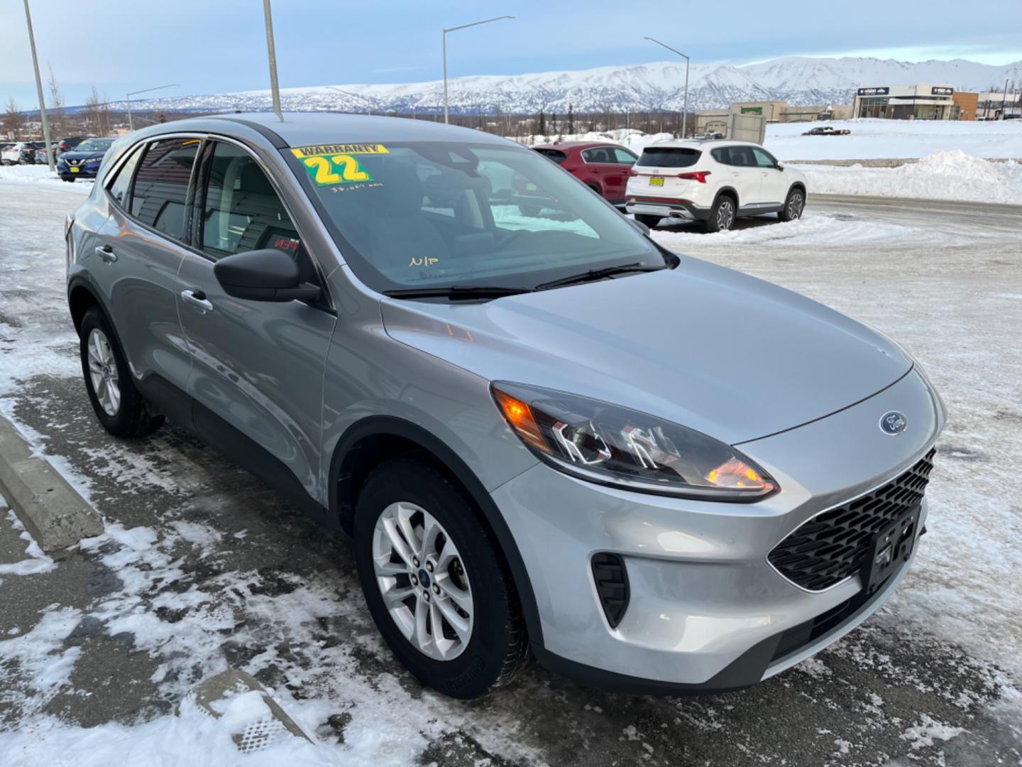 2022 Silver /charcoal cloth Ford Escape SE AWD (1FMCU9G67NU) with an 1.5L L3 engine, 6A transmission, located at 1960 Industrial Drive, Wasilla, 99654, (907) 274-2277, 61.573475, -149.400146 - Photo#5